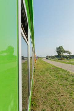 Gr&uuml;ner Zugwaggon 