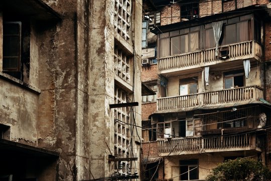Xiahao Old street balcony