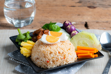 Fried rice with shrimp paste sauce  and sweet pork