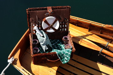 Picnic on the water
