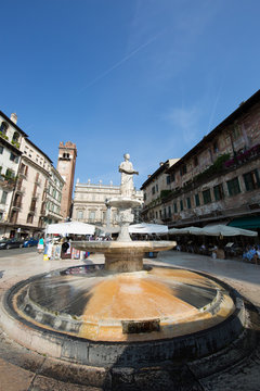 Verona Piazza delle Erbe