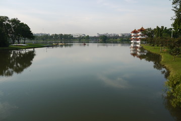 Fototapeta na wymiar Quiet water, lake and reflection