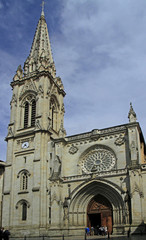 Fototapeta na wymiar Saint James cathedral in the spanish city Bilbao