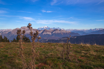 Obraz premium Vue sur le Mont-Blanc