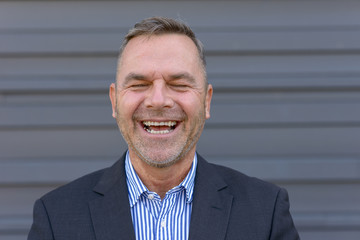 Series 6/6 man beginning to laugh