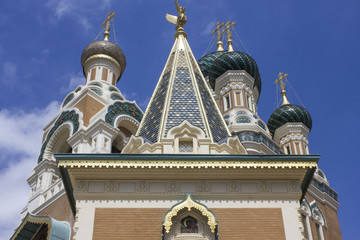 Fototapeta premium looking up at st.nicholas ortodox cathedral roof in Nice, France