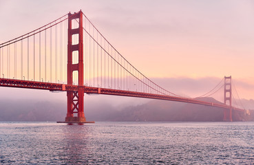 Fototapeta na wymiar Golden Gate Bridge at sunrise, San Francisco, California