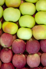 Red and green apples.
