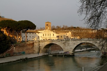Fototapeta premium Isola Tiberina, rome, italy, bridge, italy, river, architecture, europe, rome, city, ponte, landmark, old, italian, ancient, building