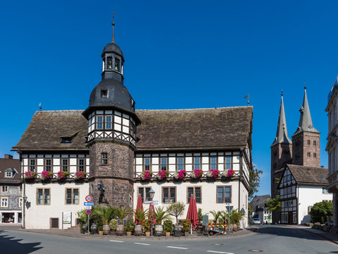 H&ouml;xter &ndash; Historisches Rathaus und St. Kiliani-Kirche