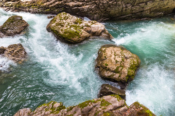 Breitach fluß und Breitachklamm tiefe Schlucht in Oberstdorf. Allgäu. Bayern.