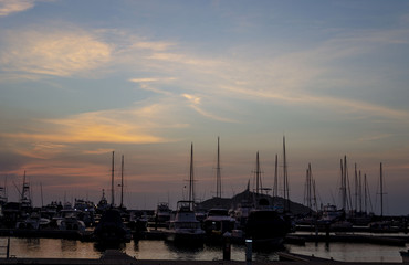 Fototapeta na wymiar sunset at marina
