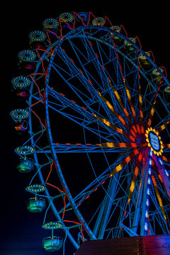 ferris wheel at night