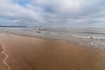 Fototapeta na wymiar Plaża i Morze Bałtyckie, Sopot
