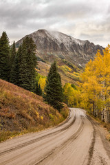 Fototapeta premium Colorado back roads in Autumn