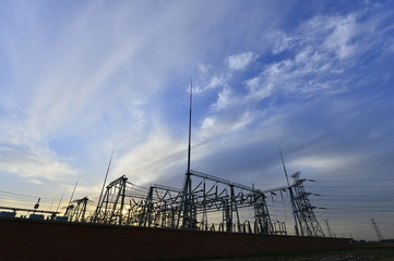 The power supply facilities of contour in the evening