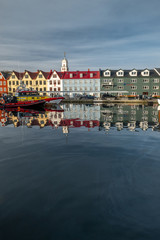 Fototapeta premium buildings in port reflection
