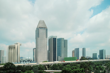 Fototapeta na wymiar Singapore highway and skyline