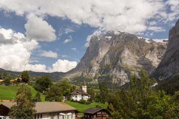 Fototapeta na wymiar Montagnes à Grindelwald