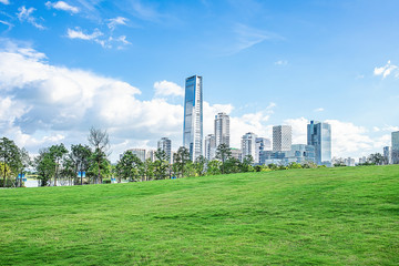 Fototapeta premium Shenzhen urban greening and office building