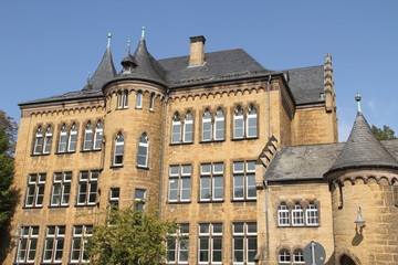 Fototapeta na wymiar alte Schule in Goslar 1