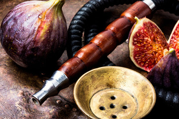 Oriental shisha with figs