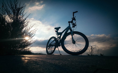 Fototapeta na wymiar MTB — Mountain bike