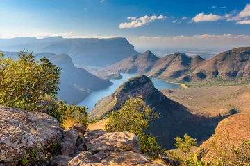 Poster Luchtfoto van Blyde River Canyon Three Rondavels - Zuid-Afrika © artepicturas