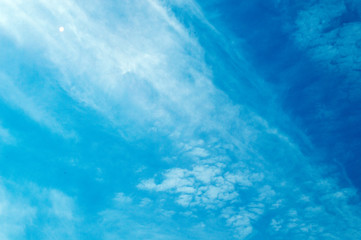 Fototapeta na wymiar Beautiful blue sky with clouds