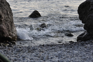 wave rolls to shore