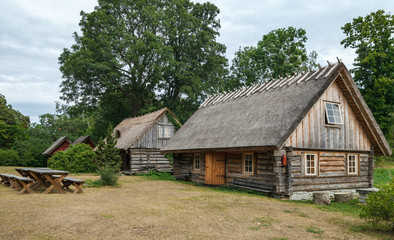 Fototapeta na wymiar Small wooden cottages.