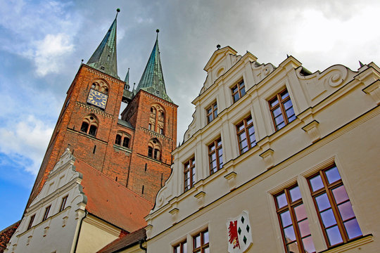 Stendal: Kircht&uuml;rme der Marienkirche (14. Jh., Sachsen-Anhalt)