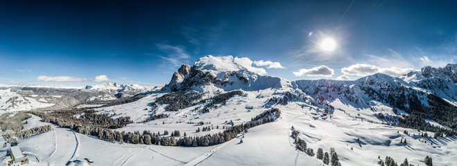 Fototapeta na wymiar Plattkofel, Seiser Alm, Südtirol, Italien 