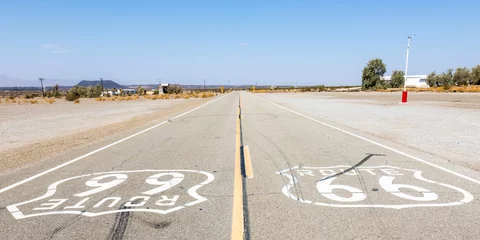 Crédence de cuisine en verre imprimé Route 66 Route 66 dans le désert californien