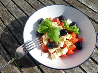 Tomaten Schafskäse Salat