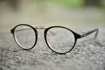 eyeglasses