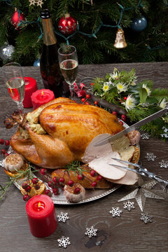 Carving Rustic Style Christmas Turkey