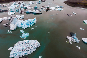 Drift ice of glacier © Kota Irie