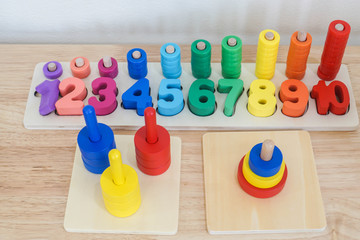 wood kid toys in many colors in numuric for progress