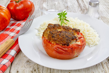 tomate farcie et riz