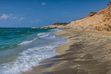 La spiaggia delle Hawaii nel promontorio di Aliko, isola di Naxos GR	