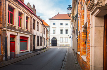 Fototapeta na wymiar Clean Bruges street