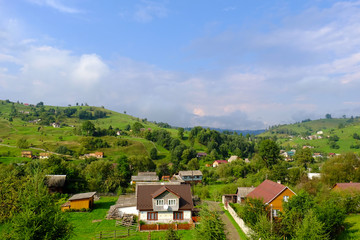 Fototapeta na wymiar village in the Carpathians