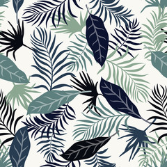 Tropical background with palm leaves. Seamless floral pattern. Summer vector illustration. Flat jungle print