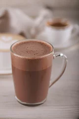 Papier Peint photo autocollant Chocolat Mug en verre avec du cacao