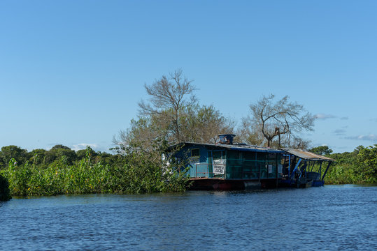 Venda de isca no Rio Paraguai MS