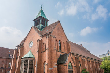 Kirche im Neugotik-Stil