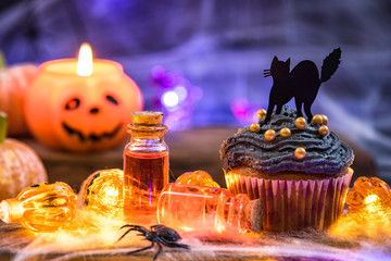 Halloween cupcake and pumpkin latern