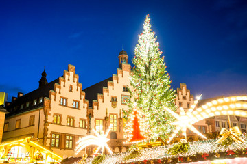 Weihnachtsmarkt am Frankfurter Römerberg 