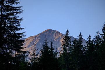 Obraz premium morning light rising in the mountains Tatra in Slovakia